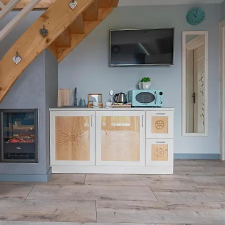 Mrowca Apartament Ząb