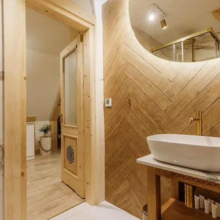 Mrowca Apartment *